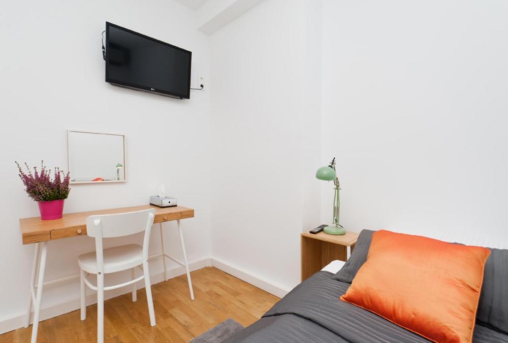 Cozy&big rooms in Old Town Krakau Buitenkant foto